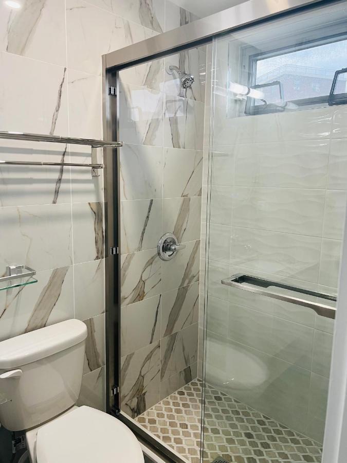 Starlight Hotel Near Lga Airport نيو يورك المظهر الخارجي الصورة